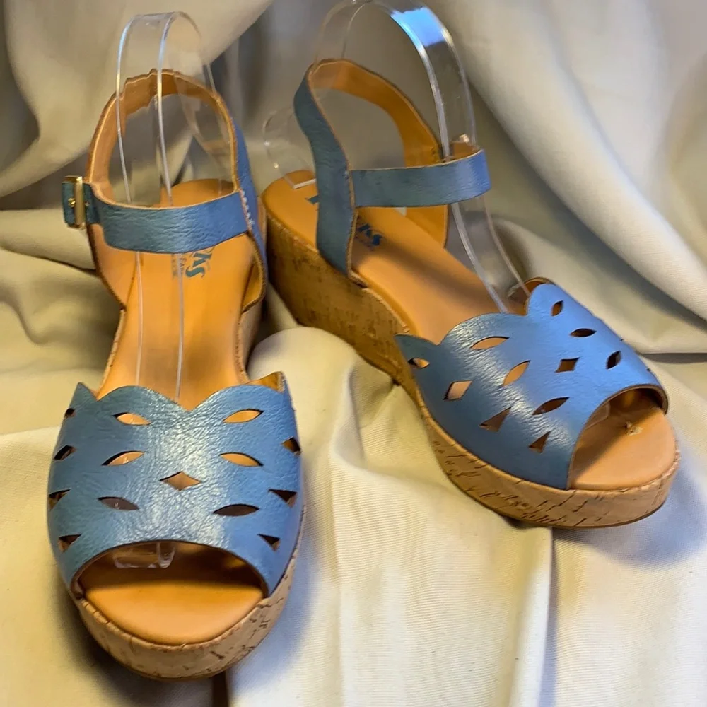 Korks by Kork-Ease almost NEW leather platforms